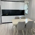 Delfin شقة ساراندا