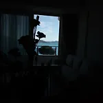 Delfin * Sarandë