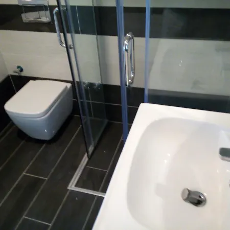 Delfin * Σαράντα